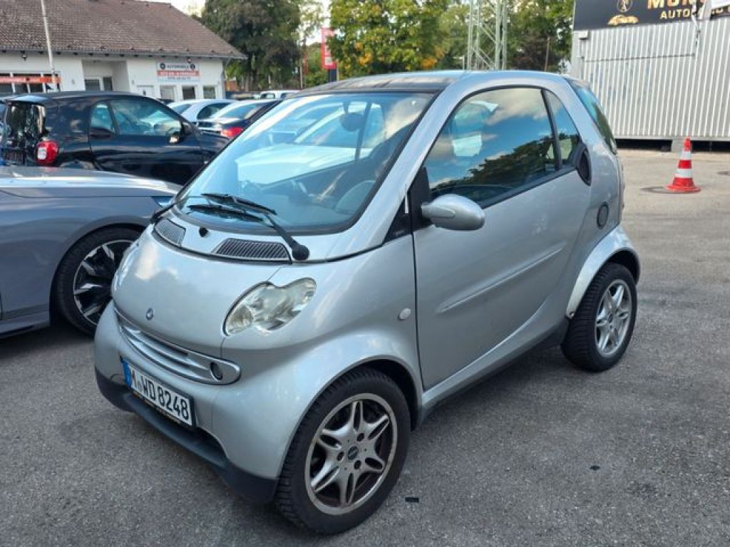 Smart smart fortwo bei Sportwagen.expert - Hauptabbildung Smart smart fortwo bei Sportwagen.expert - Hauptabbildung