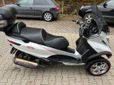 Piaggio MP3 bei Sportwagen.expert - Abbildung (6 / 11)