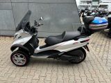 Piaggio MP3 bei Sportwagen.expert - Abbildung (3 / 11)