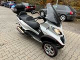 Piaggio MP3 bei Sportwagen.expert - Abbildung (7 / 11)