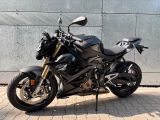 BMW S 1000 bei Sportwagen.expert - Abbildung (4 / 15)