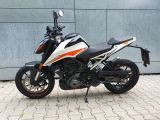 KTM 390 bei Sportwagen.expert - Abbildung (12 / 15)