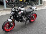 Ducati Monster bei Sportwagen.expert - Abbildung (11 / 15)