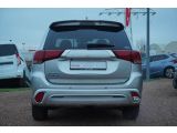 Mitsubishi Outlander bei Sportwagen.expert - Abbildung (4 / 15) Mitsubishi Outlander bei Sportwagen.expert - Abbildung (4 / 15)