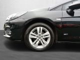 Opel Astra bei Sportwagen.expert - Abbildung (8 / 15)