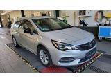 Opel Astra bei Sportwagen.expert - Abbildung (2 / 9)