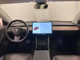 Tesla Model 3 bei Sportwagen.expert - Abbildung (8 / 15)