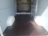 VW Crafter bei Sportwagen.expert - Abbildung (14 / 15)