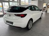 Opel Astra bei Sportwagen.expert - Abbildung (4 / 15)