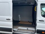 Ford Transit bei Sportwagen.expert - Abbildung (8 / 15)