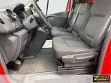 Opel Vivaro bei Sportwagen.expert - Abbildung (9 / 15)