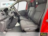 Opel Vivaro bei Sportwagen.expert - Abbildung (9 / 15)