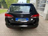 Opel Astra bei Sportwagen.expert - Abbildung (6 / 15)