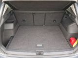 VW Tiguan bei Sportwagen.expert - Abbildung (13 / 14) VW Tiguan bei Sportwagen.expert - Abbildung (13 / 14)