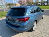 Opel Astra bei Sportwagen.expert - Abbildung (3 / 15)