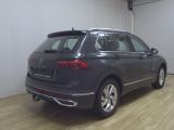 VW Tiguan bei Sportwagen.expert - Abbildung (4 / 15)