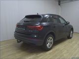 Audi Q3 bei Sportwagen.expert - Abbildung (4 / 13)