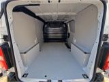 Opel Vivaro bei Sportwagen.expert - Abbildung (7 / 15)