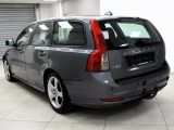 Volvo V50 bei Sportwagen.expert - Abbildung (4 / 15)