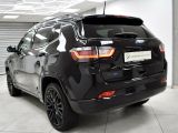 Jeep Compass bei Sportwagen.expert - Abbildung (4 / 15)