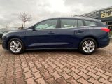 Ford Focus Turnier bei Sportwagen.expert - Abbildung (9 / 15)