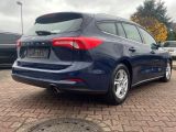 Ford Focus Turnier bei Sportwagen.expert - Abbildung (4 / 15)