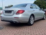 Mercedes-Benz E-Klasse bei Sportwagen.expert - Abbildung (4 / 15)