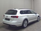 VW Passat bei Sportwagen.expert - Abbildung (4 / 15)