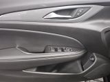 Opel Insignia bei Sportwagen.expert - Abbildung (9 / 15)