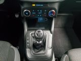 Ford Focus bei Sportwagen.expert - Abbildung (6 / 15)