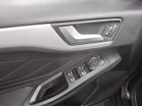 Ford Focus Turnier bei Sportwagen.expert - Abbildung (9 / 15)