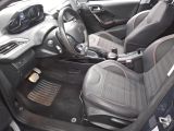 Peugeot 2008 bei Sportwagen.expert - Abbildung (8 / 15)