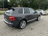 Porsche Cayenne bei Sportwagen.expert - Abbildung (3 / 14)