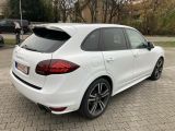 Porsche Cayenne bei Sportwagen.expert - Abbildung (3 / 11)