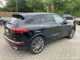 Porsche Cayenne bei Sportwagen.expert - Abbildung (3 / 9) Porsche Cayenne bei Sportwagen.expert - Abbildung (3 / 9)