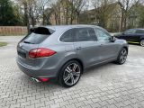 Porsche Cayenne bei Sportwagen.expert - Abbildung (3 / 12)