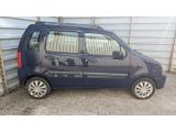 Opel Agila bei Sportwagen.expert - Abbildung (3 / 10)