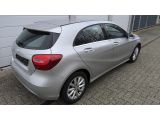Mercedes-Benz A-Klasse bei Sportwagen.expert - Abbildung (4 / 10)