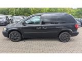 Chrysler Voyager bei Sportwagen.expert - Abbildung (2 / 10)