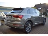 Audi Q3 bei Sportwagen.expert - Abbildung (4 / 15)