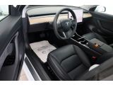 Tesla Model 3 bei Sportwagen.expert - Abbildung (10 / 15)