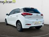 Hyundai i20 bei Sportwagen.expert - Abbildung (4 / 15)