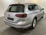 VW Passat bei Sportwagen.expert - Abbildung (3 / 11)