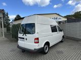 VW T5 bei Sportwagen.expert - Abbildung (4 / 10)