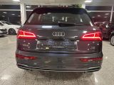 Audi Q5 bei Sportwagen.expert - Abbildung (5 / 10)