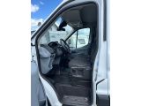 Ford Transit bei Sportwagen.expert - Abbildung (8 / 15)