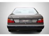 Mercedes-Benz 300 bei Sportwagen.expert - Abbildung (5 / 15) Mercedes-Benz 300 bei Sportwagen.expert - Abbildung (5 / 15)