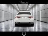 Mercedes-Benz E-Klasse bei Sportwagen.expert - Abbildung (8 / 15)