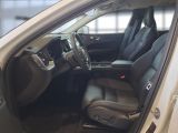 Volvo XC60 bei Sportwagen.expert - Abbildung (8 / 15)
