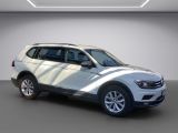 VW Tiguan Allspace bei Sportwagen.expert - Abbildung (7 / 15)
